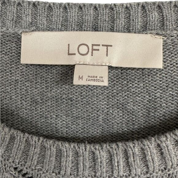 LOFT Women’s Textured Knit Pullover Sweater. Gray, Size Medium - Picture 5 of 8